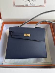 Hermes Handbags 753